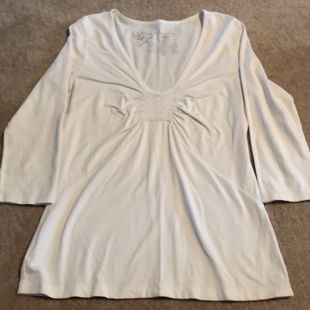 White 3/4 length sleeve stretchy top, Sz S